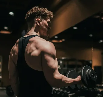 Causes of gynecomastia and contributing factors